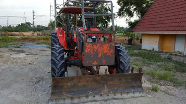 รถไถ KUBOTA M9540  2 เพลา.   สนใจติดต่อ  081 - 6079515