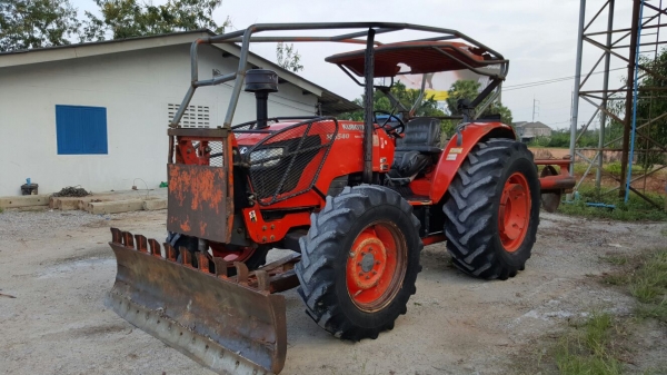 รถไถ KUBOTA M9540  2 เพลา.   สนใจติดต่อ  081 - 6079515