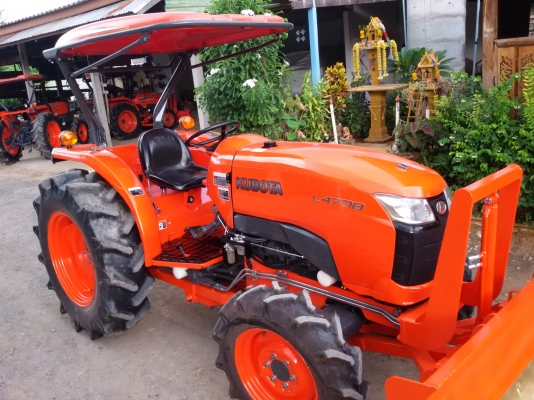 ปัญญาแทรคเตอร์..จัดมาให้ครับ ด่วน!!!คูโบต้า L4708 พร้อมใบมีดคานล่างFD185 พร้อมส่งทั่วไทย จัดส่ง อ.เมือง จ.กำแพงเพชร