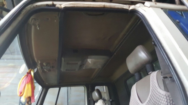 รถอีซูซุ 10 ล้อ หลังถนน FVM 175 แรงม้า.  ปี 38.    สนใจติดต่อ  081 - 6079515