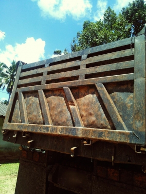 รถอีซูซุ 10 ล้อดั้ม FXZ  240 แรงม้า. ปี 39   สนใจติดต่อ  081 - 6079515