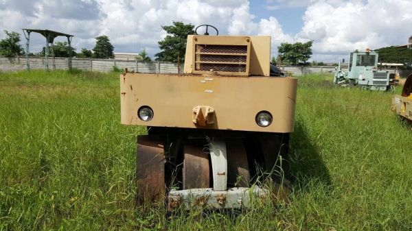 ขายรถบดล้อยาง 9 ล้อ สภาพพร้อมใช้งาน เอกสารสัญญาซื้อขาย เครื่อง DA120 ระบบปั้มน้ำใช้งานได้ปกติ ขายรถบดล้อยาง 9 ล้อ สภาพพร้อมใช้งาน เอกสารสัญญาซื้อขาย เครื่อง DA120 ระบบปั้มน้ำใช้งานได้ปกติ