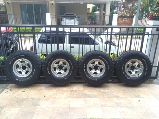 ขายล้อเก่าญี่ปุ่น ขอบ16x8. 6/139.7 สภาพดี เดิมๆ พร้อมยางbf mud 315/75/16 ดอกเหลือๆ ไม่มีปะ ราคา19000บาท ดูของพระราม2 089 0211090 Id champ_rama2
