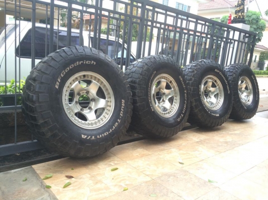 ขายล้อเก่าญี่ปุ่น ขอบ16x8. 6/139.7 สภาพดี เดิมๆ พร้อมยางbf mud 315/75/16 ดอกเหลือๆ ไม่มีปะ ราคา19000บาท ดูของพระราม2 089 0211090 Id champ_rama2 ขายล้อเก่าญี่ปุ่น ขอบ16x8. 6/139.7 สภาพดี เดิมๆ พร้อมยางbf mud 315/75/16 ดอกเหลือๆ ไม่มีปะ ราคา19000บาท ดูของพระราม2 089 0211090 Id champ_rama2