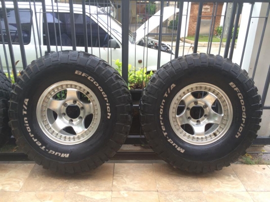 ขายล้อเก่าญี่ปุ่น ขอบ16x8. 6/139.7 สภาพดี เดิมๆ พร้อมยางbf mud 315/75/16 ดอกเหลือๆ ไม่มีปะ ราคา19000บาท ดูของพระราม2 089 0211090 Id champ_rama2 ขายล้อเก่าญี่ปุ่น ขอบ16x8. 6/139.7 สภาพดี เดิมๆ พร้อมยางbf mud 315/75/16 ดอกเหลือๆ ไม่มีปะ ราคา19000บาท ดูของพระราม2 089 0211090 Id champ_rama2