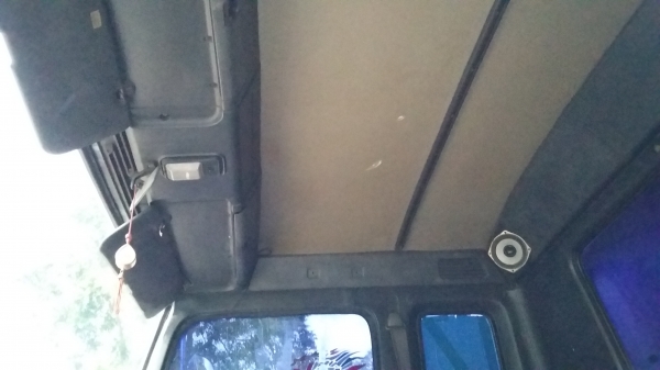 ขายรถสิบล้อดั๊มสองเพลา เดก้า 270  สนใจ  081-7368589