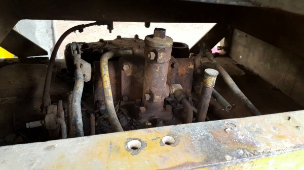 ขายรถแทรคเตอร์ CAT D5 เอกสารเล่มทะเบียน ช่วงล่างโซ่ กับใบแทรคต้องเก็บหน่อย ขายรถแทรคเตอร์ CAT D5 เอกสารเล่มทะเบียน ช่วงล่างโซ่ กับใบแทรคต้องเก็บหน่อย