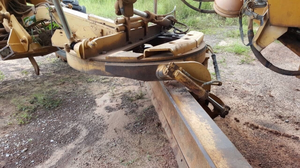 ขายรถเกรด GALION 850 สภาพสวยพร้อมใช้งาน เอกสารเล่มทะเบียนครบ ราคาต่อรองได้ครับ