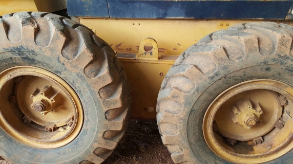 ขายรถเกรด GALION 850 สภาพสวยพร้อมใช้งาน เอกสารเล่มทะเบียนครบ ราคาต่อรองได้ครับ