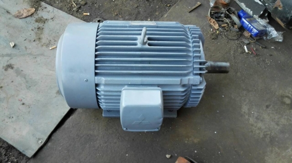 ****** Sold Out!! ****** มอเตอร์ Mitsubishi 30 HP. 380V. 1450 RPM. สภาพสวยใหม่ จัดส่งฟรีทั่วประเทศ!! 089-2499-123 นครปฐม