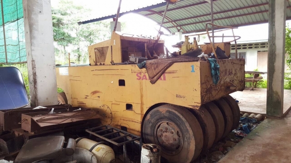 ขายรถบดล้อยาง 9 ล้อ SAKAI เอกสารเล่มทะเบียนครบ รถใช้งานได้ปกติ ราคาต่อรองได้ ขายรถบดล้อยาง 9 ล้อ SAKAI เอกสารเล่มทะเบียนครบ รถใช้งานได้ปกติ ราคาต่อรองได้
