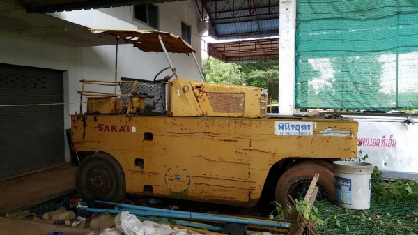 ขายรถบดล้อยาง 9 ล้อ SAKAI เอกสารเล่มทะเบียนครบ รถใช้งานได้ปกติ ราคาต่อรองได้ ขายรถบดล้อยาง 9 ล้อ SAKAI เอกสารเล่มทะเบียนครบ รถใช้งานได้ปกติ ราคาต่อรองได้