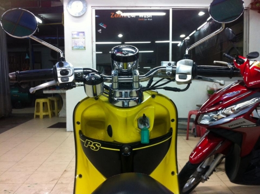 ขออนุญาติขาย Honda Click 110cc แต่งสวย 9,900 ขออนุญาติขาย Honda Click 110cc แต่งสวย 9,900