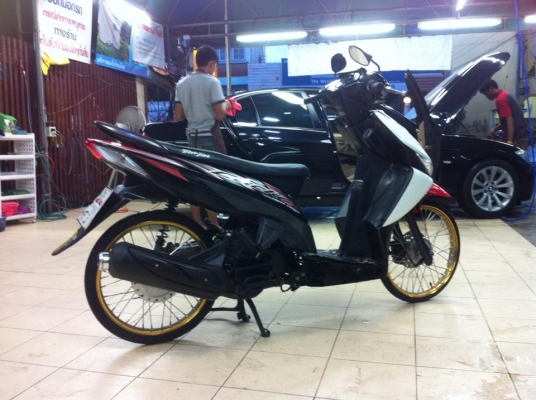 ขออนุญาติขาย Honda Click 110cc แต่งสวย 9,900 ขออนุญาติขาย Honda Click 110cc แต่งสวย 9,900