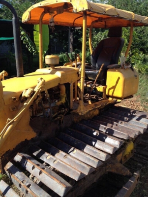 ขายรถแทรกเตอร์ D20P-3 ตีนเป็ด พร้อมใช้งาน