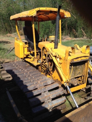 ขายรถแทรกเตอร์ D20P-3 ตีนเป็ด พร้อมใช้งาน