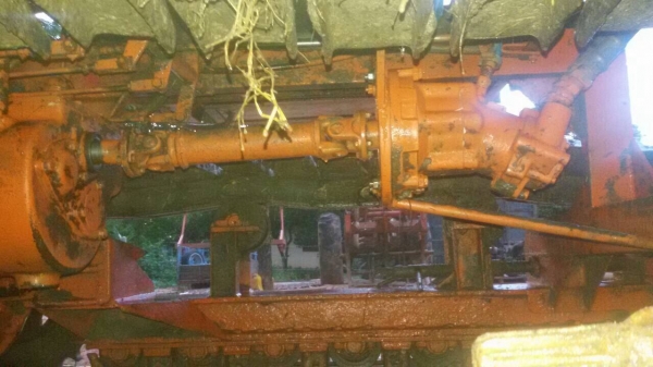 ((150,000))ขายรถเกี่ยว ข้าวรองกระสอบ. เจ้าของดูแลดีซ่อมถึง เช็คสภาพพร้อมใช้งาน