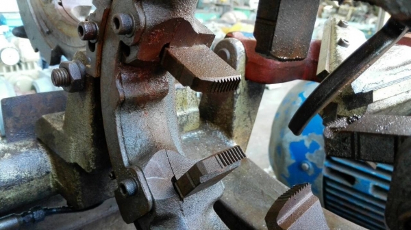 เครื่องต๊าปแป๊ปรุ่นใหญ่ Asada PISET No.6 JAPAN ขนาด 2"- 6" ตัวท้อปตัดออโต้ อุปกรณ์ครบ ฟันเดิมคมกริบแทบไม่ได้ใช้!!