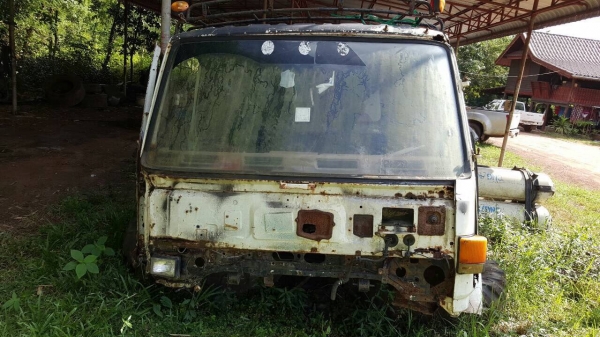 ขายหัวเก๋ง ISUZU ROCKY สภาพต้องเก็บสีหน่อย ราคาคุยกันได้ครับ