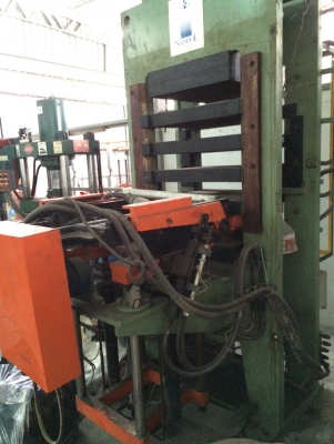 ขายเครื่องอัดยาง 250ตัน