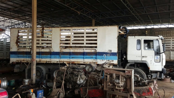 ขาย 10 ล้อ 2 เพลาไม่ดั้ม VOLVO วางเครื่องแดวู 330 แรงม้า มีระบบลำโพงลากพ่วง คัสซีสวยตลอดเส้น ยางเต็ม ทะเบียนพร้อมโอนครับ ขาย 10 ล้อ 2 เพลาไม่ดั้ม VOLVO วางเครื่องแดวู 330 แรงม้า มีระบบลำโพงลากพ่วง คัสซีสวยตลอดเส้น ยางเต็ม ทะเบียนพร้อมโอนครับ