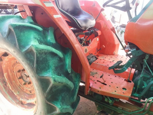 คูโบต้า L4508 4 WD ใบมีดตราช้าง เครื่องดี เกียร์ดี เล่มพร้อม