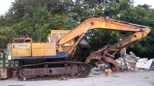 ขอบคุณลูกค้าจากบางเลนและแทคทูแฮนด้วยคับด่วนๆๆๆคับแบคโฮKOMATSU200-2