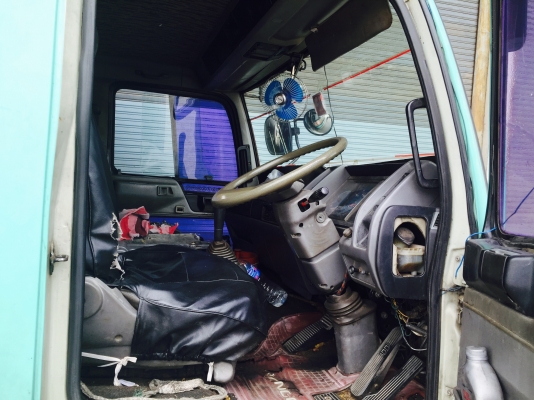 10ล้อเพลาเดียว185แรง..HINO FL176-10115...กระบะคอกไม้ วางหัวสิงห์ไฮเทค..รถบรรทุกข้าวสาร..สภาพดี