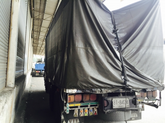 10ล้อเพลาเดียว185แรง..HINO FL176-10115...กระบะคอกไม้ วางหัวสิงห์ไฮเทค..รถบรรทุกข้าวสาร..สภาพดี