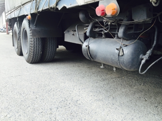 10ล้อเพลาเดียว185แรง..HINO FL176-10115...กระบะคอกไม้ วางหัวสิงห์ไฮเทค..รถบรรทุกข้าวสาร..สภาพดี