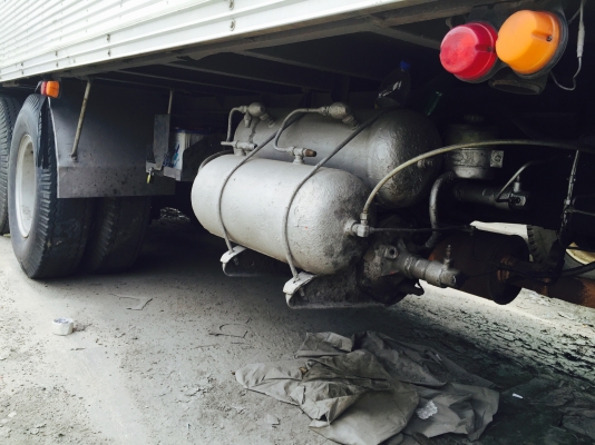 10ล้อตู้เปียกเพลาเดียว 195แรง..HINO FL187...วางเครื่องHO7D..รถบรรทุกเฉพาะข้าวสารตราฉัตร เล่มพร้อม