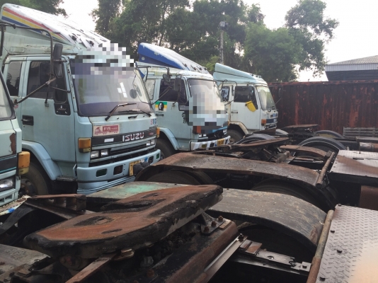 (รถมี18คันเมาก่อนเลือกก่อน.)10ล้อหัวลาก 240แรง...ISUSUFXZ23....รถห้างแท้ทั้งหมด สภาพใช้งานไดทุกคัน เครื่องดี คัสซีสวย ช่วงล่างดี..ขายยกเหมา...