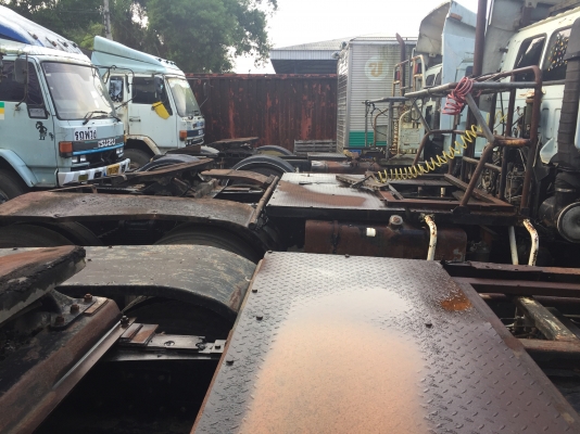 (รถมี18คันเมาก่อนเลือกก่อน.)10ล้อหัวลาก 240แรง...ISUSUFXZ23....รถห้างแท้ทั้งหมด สภาพใช้งานไดทุกคัน เครื่องดี คัสซีสวย ช่วงล่างดี..ขายยกเหมา...