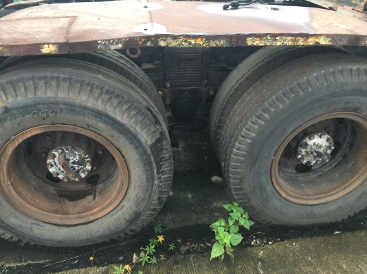 (รถมี18คันเมาก่อนเลือกก่อน.)10ล้อหัวลาก 240แรง...ISUSUFXZ23....รถห้างแท้ทั้งหมด สภาพใช้งานไดทุกคัน เครื่องดี คัสซีสวย ช่วงล่างดี..ขายยกเหมา...