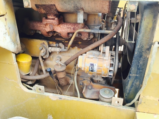 (มี4คัน)รถตักล้อยางเลี้ยวเอว..KOMATSU 507...รถเดิมๆเครื่องเดิม 4D94...รถใช้งานอยู่ มีบุ้งกี๋ครบ..