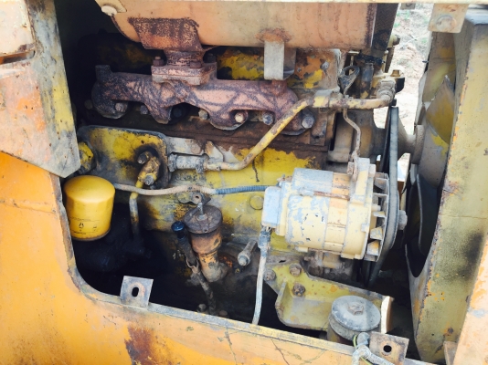 (มี4คัน)รถตักล้อยางเลี้ยวเอว..KOMATSU 507...รถเดิมๆเครื่องเดิม 4D94...รถใช้งานอยู่ มีบุ้งกี๋ครบ..