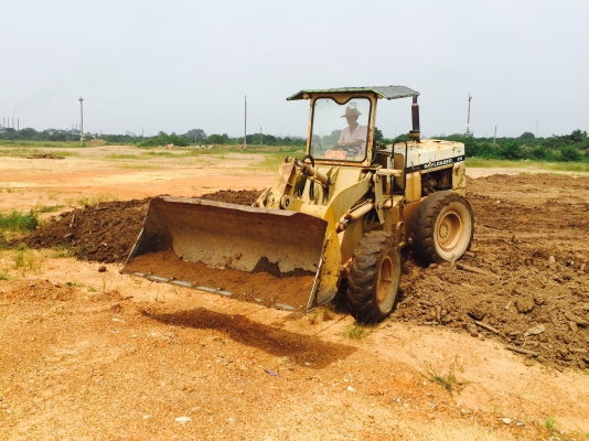 รถตักล้อยางเลี้ยวเอว KOMATSU 510 เล่มทะเบียนพร้อม..รถสภาพสวย เอวแน่น เครื่องดี แห้ง