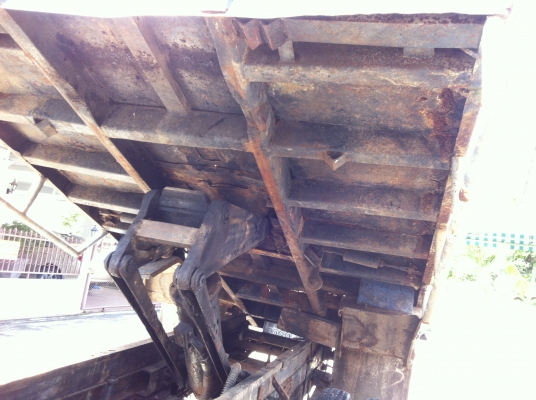 ขาย ISUZU KS22 110แรง  ดั้ม5คิว 081 8844537