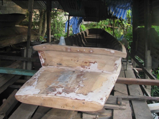 เรือไม้สักทองยาว 6 เมตร