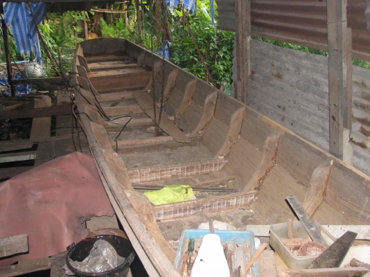 เรือไม้สักทองยาว 6 เมตร