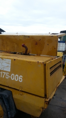 ขายปั๊มลมเครื่องยนต์ 175มี 2 เครื่อง ราคาเครื่องละ 60,000 บาท 375มี 2 เครื่อง ราคาเครื่องละ 120,000 บาท