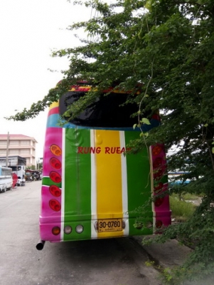 Bus Benz เครื่องดีขับเยี่ยมครับ Bus Benz เครื่องดีขับเยี่ยมครับ