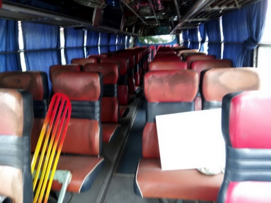 Bus Benz เครื่องดีขับเยี่ยมครับ Bus Benz เครื่องดีขับเยี่ยมครับ