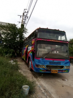 Bus Benz เครื่องดีขับเยี่ยมครับ