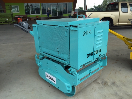 ขายรถบดเดินตาม Meiwa รุ่นDVR-750S มือสองญี่ปุ่น สั่นสเทือนได้ สภาพดีพร้อมใช้งาน มีให้เลือกหลายคัน หลายขนาด