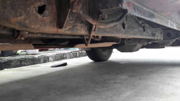 รถปิ๊กอัพISUZU2ประตูขับเคลื่อน4ล้อ ขายตามสภาพ