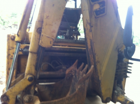 ขายรถตักหน้าขุดหลัง JCB 3CX 2 เพลา ราคา 450000