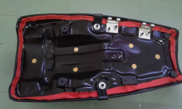 ขายเบาะ TS 125N ราคา 500 รวมส่ง