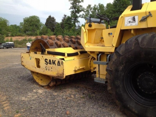 รถบดมีหนาม Sakai SV510TF รถอยู่ต่างประเทศ สนใจสั่งนำเข้าติดต่อ ใหม่ 061-4194022