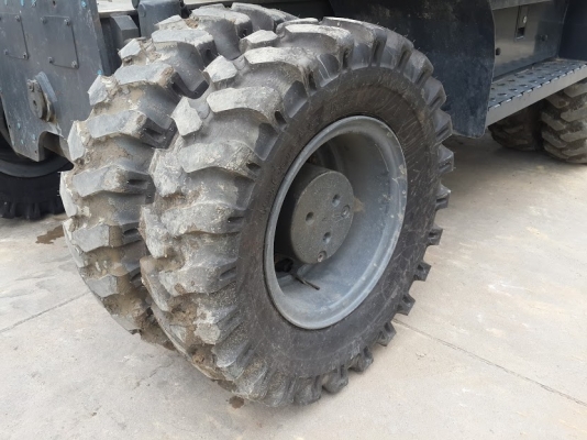 รถขุดล้อยาง โคมัตสุ PW130-7K #K40207 รถนำเข้าจากต่างประเทศ รถสวย สภาพดี รถจอดที่นิมบางปะอิน อยุธยา ติดต่อ ใหม่ 061-4194022